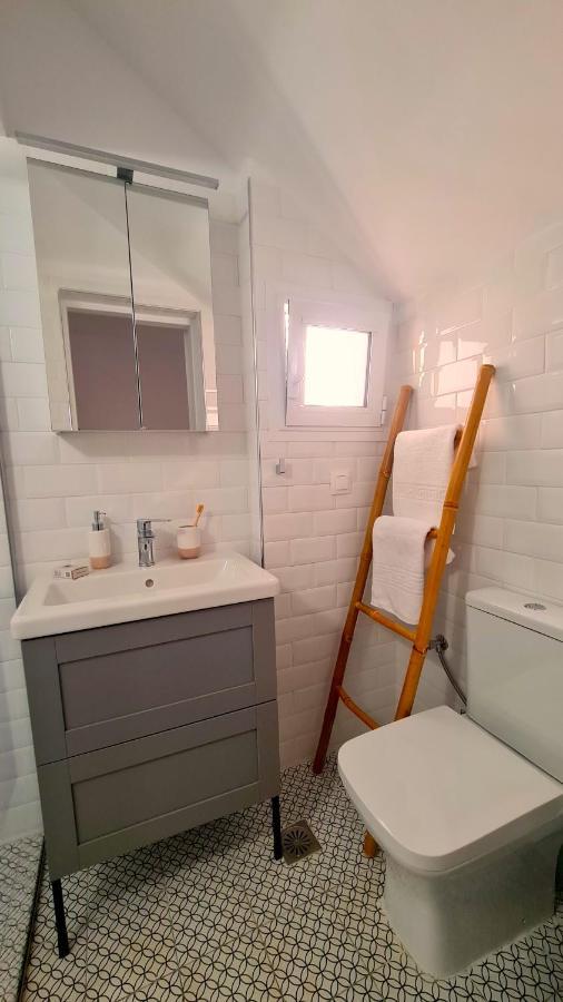 Aegina Yannis Guest House מראה חיצוני תמונה