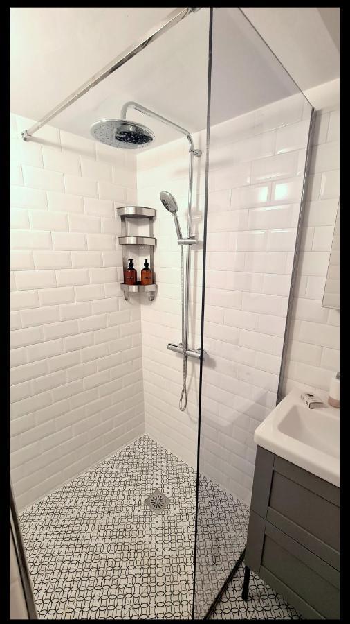 Aegina Yannis Guest House מראה חיצוני תמונה